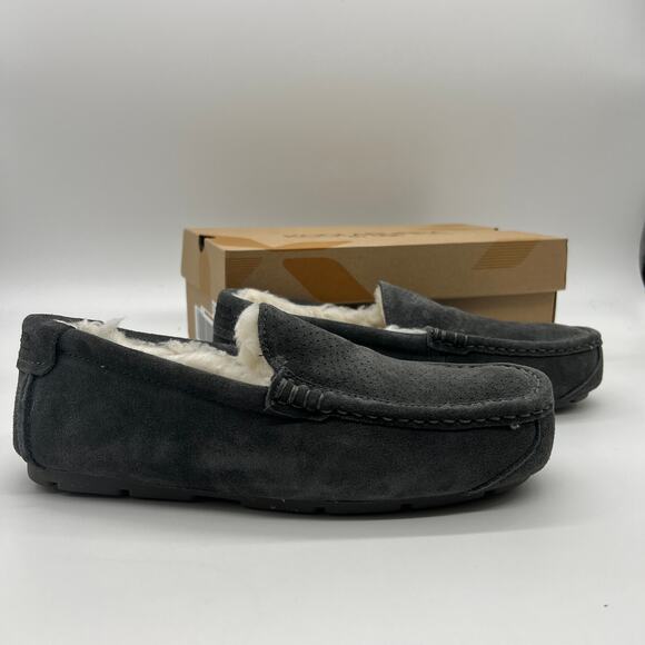 Koolaburra by UGG Mens 9 Medium Mocassin Slippers Tipton Stone Grey main image 8
